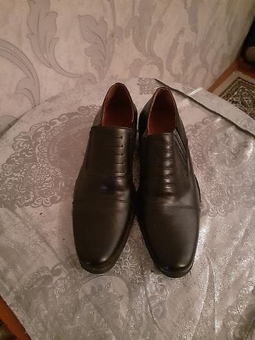 botinka 43: Gencede satilir deri klassik ayaqabi Moskvadan alinib qiymet sondur — 2
