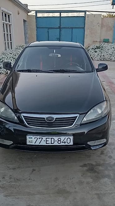 chery amulet: Avtomobil: Deyvo Gentra. (qara sedan) Xüsusiyyətlər və təchizat: - — 1