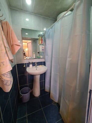 lənd kuruzer ucun led işıq lupası hardan tapmaq olar: Bakı, 3 otaqlı, Köhnə tikili, m. 28 may, 120 kv. m — 16