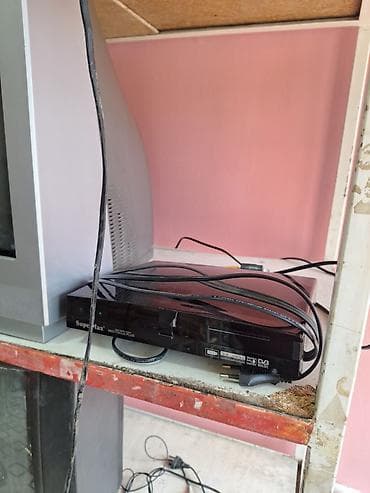 Видеоигры и приставки: Б/у Телевизор Samsung 28" HD (1366x768), Самовывоз — 2