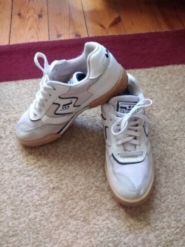 adidas qaçış üçün qadın krossovkaları: Ölçü: 36, İşlənmiş — 1