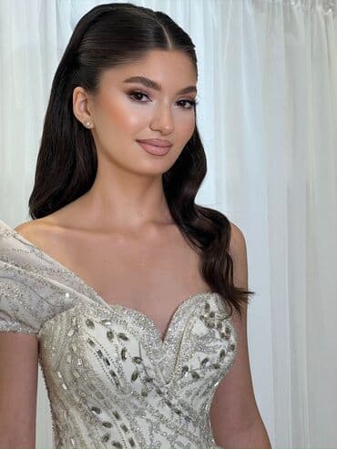 toy geyimleri: Gəlinliklər satılır 50 azndən başlayan qiymətlərlə 051 6468914 — 7