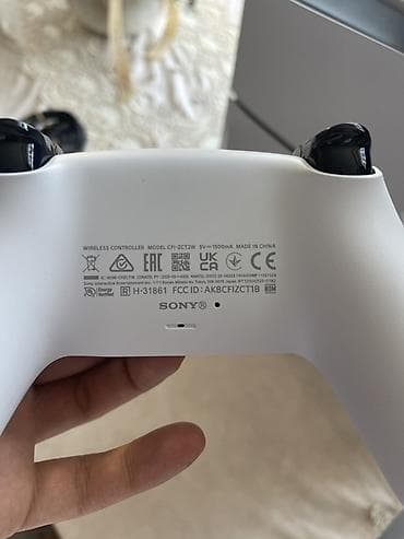 rog phone 9 pro: Sony PlayStation 5 (PS5) – Disk versiyası Model: CFI-2116 (konsol) — 3