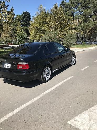 kran satisi: BMW 523: 3 l | 2001 il Sedan — 5
