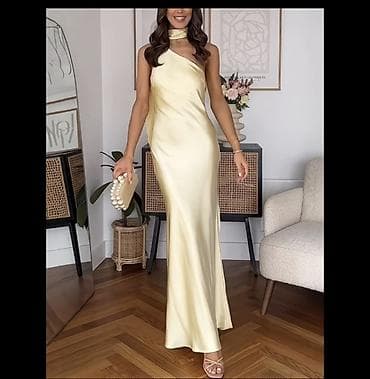 vecerni don: Zərif saten gecə/libas - Rəng: açıq şampan/sarı - Kəsim: uzadılmış — 1