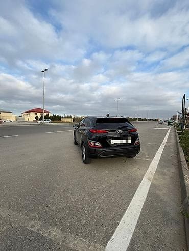f30 stop: Hyundai Kona: 2 l | 2021 il Krossover — 4