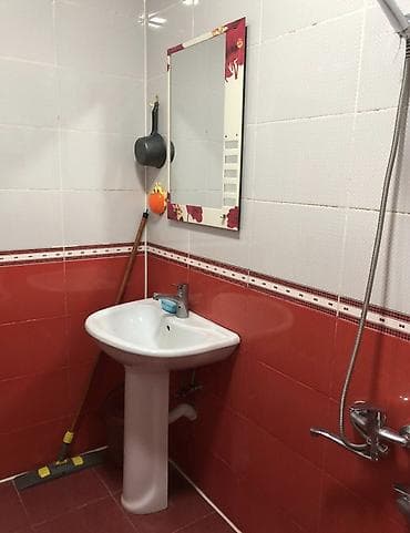 baseynli kiraye evler: 2 otaqlı yeni binada 60 kv. mənzil kirayə verirəm.balkonlu Mənzildə — 9