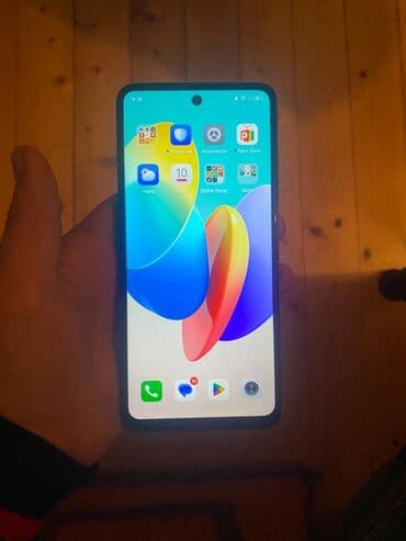 HTC: Tecno Spark Go 2024, 128 GB, rəng - Qara, Sensor — 5