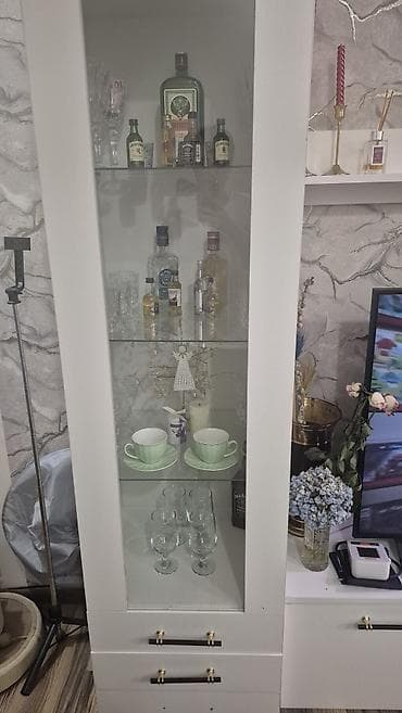 dekor ref: Ağ rəngli qonaq otağı mebel dəsti - Tərkibi: TV stendi (iki yan — 2