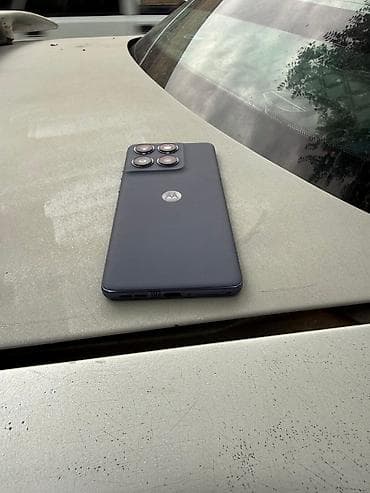 Motorola Edge, 256 GB, rəng - Boz, Simsiz şarj — 10