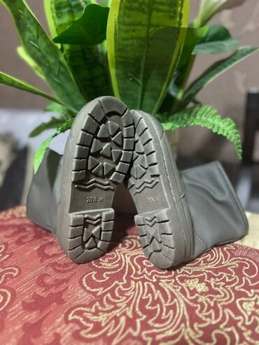 uwaq ucun tortlar: Botinka, Qız üçün, 26 — 6