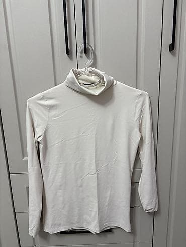 пальто zara: Zara qadın köynəyi – ağ rəng, boğazlı (turtleneck) model. - Uzunqollu — 2