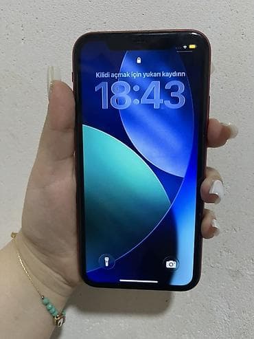 iphone 12 oro: IPhone 11, 64 GB, Qırmızı, Simsiz şarj, Face ID — 1