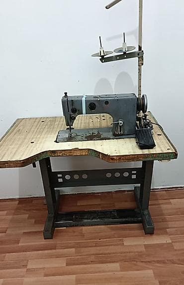 Tikiş maşını satılır. İşlək vəziyyətdədir, heç bir problemi yoxdur