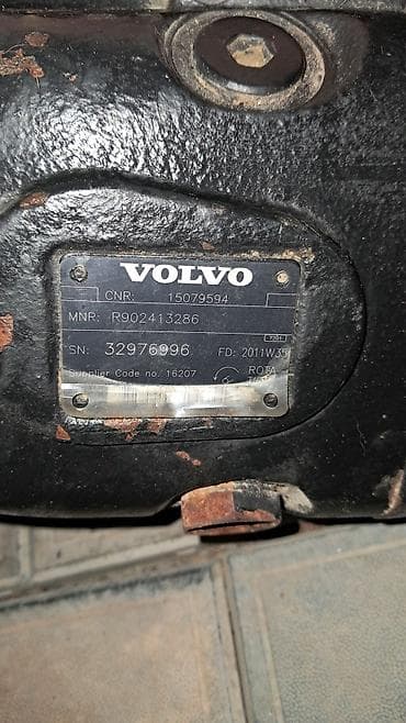 otbiçən maşın: VOLVO hidravlik nasos (orijinal) - Brend: VOLVO - Tip: Yüksək — 5