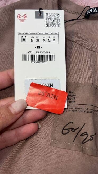 qara qadın maykaları: Satılır. Etiketi üstündədir — 2