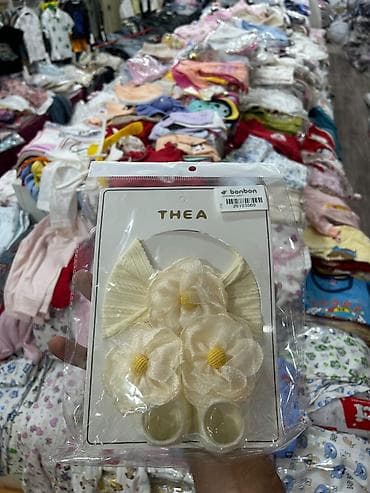 nəfəs alan oyuncaq: Uşaq üçün aksessuar dəsti – “Little Girl / THEA” markası Məzmun: - — 8