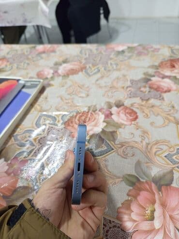 iphone x arxa: IPhone 14, Mavi — 5