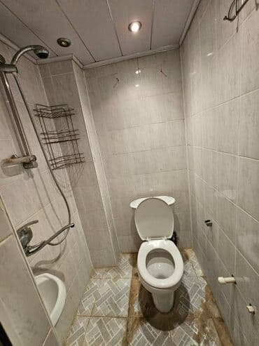 xalqlarda 3 otaqli evler: Bakı, 3 otaqlı, Köhnə tikili, 50 kv. m — 9