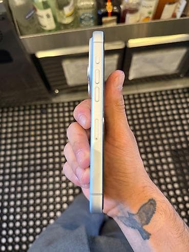 IPhone 14 Pro, 128 GB — 6