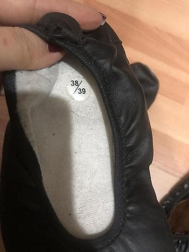 Velosiped ehtiyyat hissələri: Yenidir.temiz deri.reqs.idman ucun Xalqlara catdirilir.Metro daxili — 5