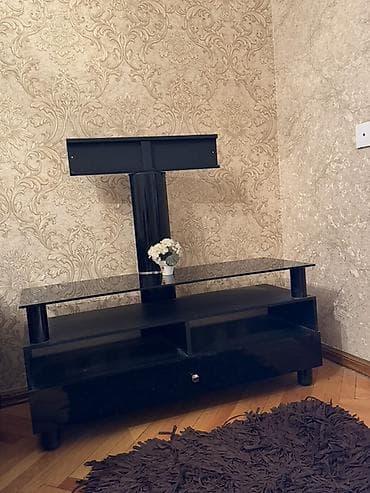 Televizor altlığı təzə. Türkiyə isthelsalı siyirməli Qəti İstifadə lalafo.az -da Televizor altlığı təzə. Türkiyə isthelsalı siyirməli Qəti İstifadə
