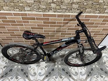 velo mtb: SAFT markalı dağ velosipedi. Qara rəngli çərçivə üzərində boz və — 4