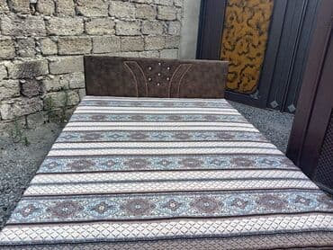 taxt doşəyi: Təzə çarpayılar. 1 nəfərlik çarpayılar 60manat. 2 nəfərlik taxt — 3