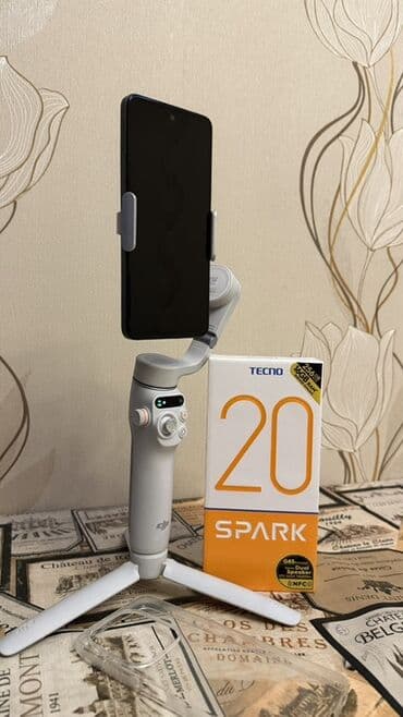 dinama 07: Tecno Spark 20, 256 ГБ, Две SIM карты — 1