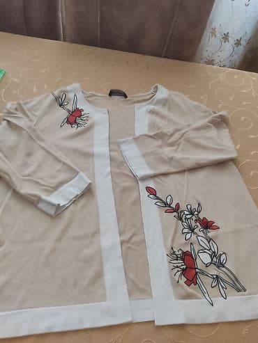 sumqayitda jaket: MİSRLİ qadın koftası - Brend: MISIRLI (etiketdə “MISIRLI 1951”, ölçü — 1