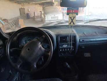 радиатор охлаждения опель вектра б: GAZ Volga 3110, sedan, qara rəng. ətraflı məlumat üçün qeyd edilən — 1