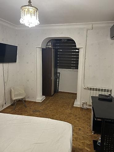 Mənzillər: 🚇 İçərişəhər metrosu 4 dəqiqəlik məsafədə (Təzə bəy hamamının yanı) 🏠 — 2