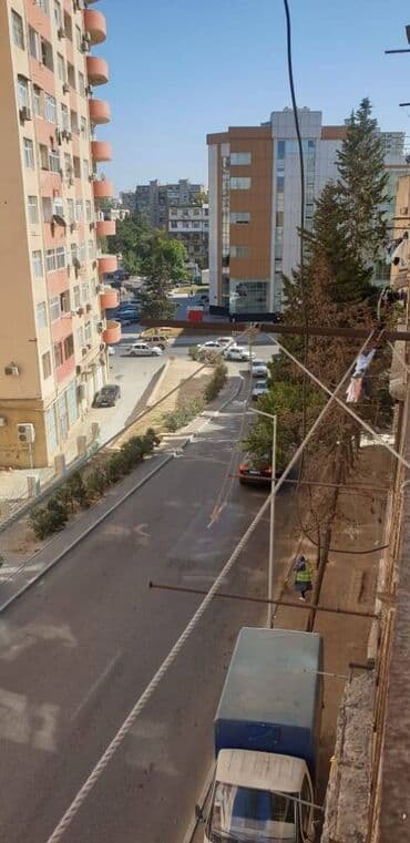 obyektlərin satışı: Bakı, 2 otaqlı, Köhnə tikili, m. Neftçilər, 40 kv. m — 5