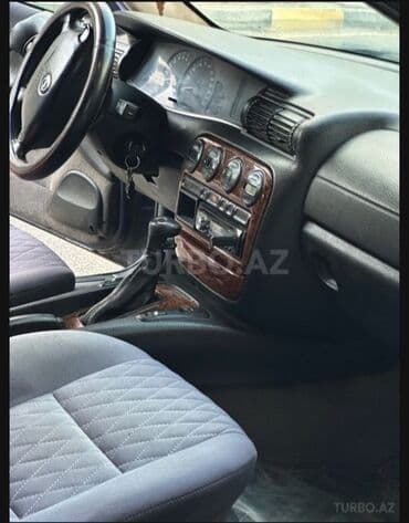 avtomobil nissan mikra: Opel Omega: 2 l | 1998 il 350000 km Sedan — 5