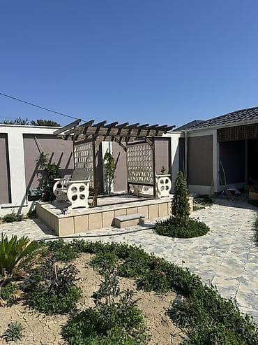 Açıq hava üçün taxta pergola və qazebo konstruksiyaları –