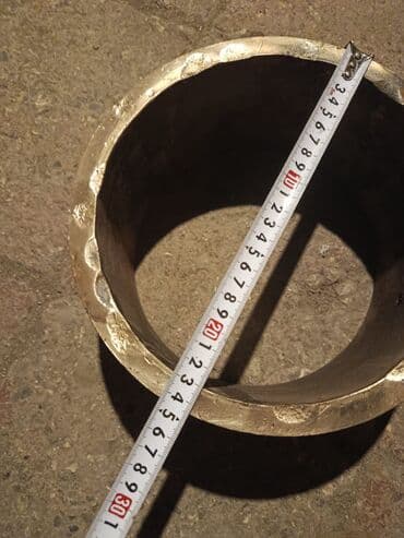 Tikinti daşları: 300m — 5