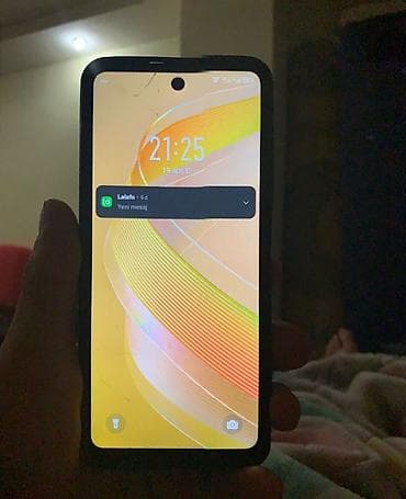 Infinix Smart 8, 128 GB, rəng - Qara, Face ID