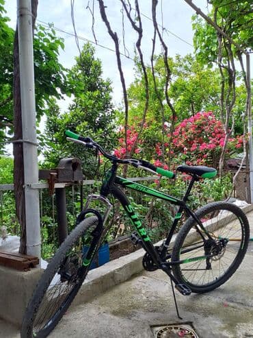 velosiped isma: START markalı, qara və yaşıl rənglərdə olan dağ velosipedi. Dağ — 1