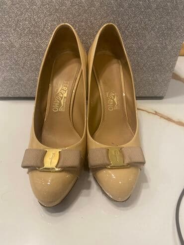 детские кожаные туфли: Туфли, Размер: 38.5, цвет - Бежевый, Б/у — 2