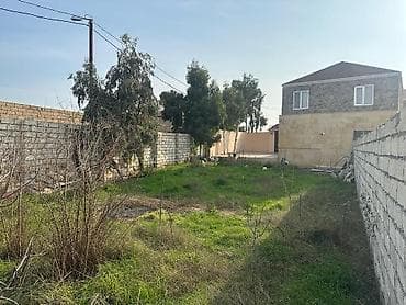 Şüvəlanda bağlar massivində 5 sotda 2 mərtbəli 3 otaqlı bağ evi günlük