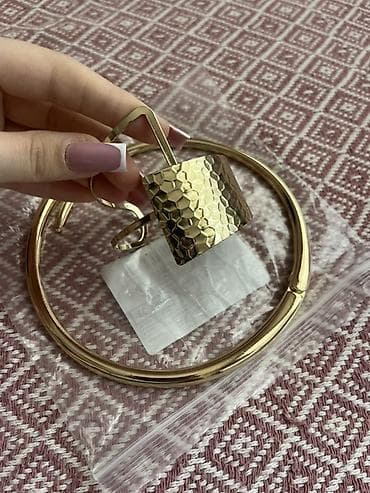 Aksesuarlar: Qızılı rəngli metal qolbaq dəsti — 2
