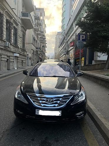 Hyundai Sonata: 2 l | 2012 il Sedan