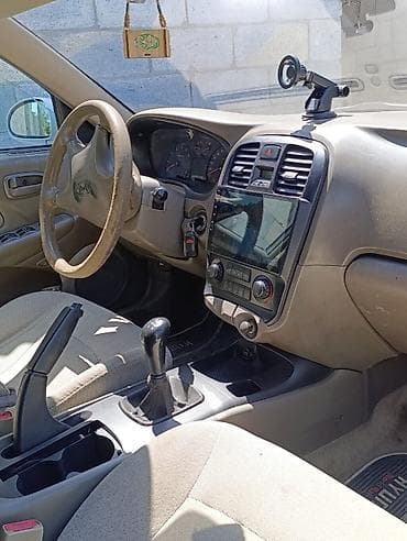 kia rio 2008: Hyundai Sonata: 2 l | 2003 il Sedan — 3