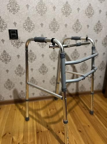 Yüngül və dayanıqlı xəstə yürütəci - Material: paslanmayan/alüminium