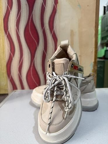 krosovkalar: Qalın altlıqlı bej rəngli uniseks krossovkalar - Rəng: açıq bej/krem — 3