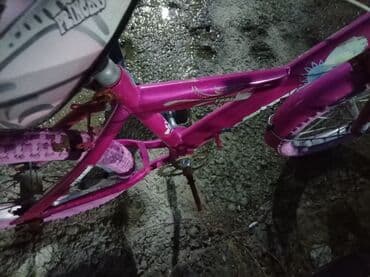 qız üçün velosiped: Uşaq velosipedi – çəhrayı rəngdə - Təkər ölçüsü: təxminən 16 düym - — 2