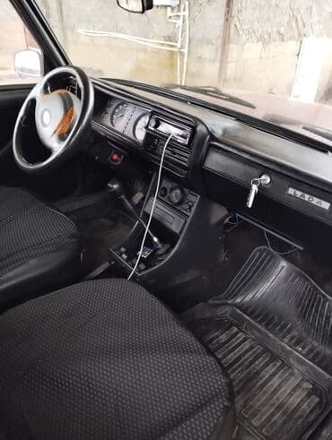 ravon r3 bufer: VAZ (LADA) 2107: 1.6 l | 2006 il 1000 km Sedan — 3