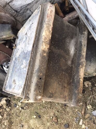 İstehsal avadanlığı: Metal qutu/konteyner korpusu - Material: qalın metal (döküm tipli — 4