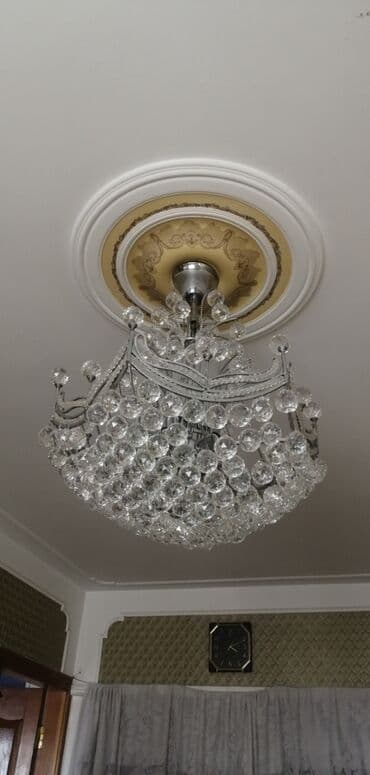 çilçıraqlar: Çılçıraq, 10 və daha çox lampa, Xrustal — 1