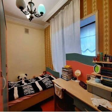 günəşli ev: Suraxanı rayonu yeni Günəşli qəsəbəsində (Massiv AB massivində),köhnə — 3